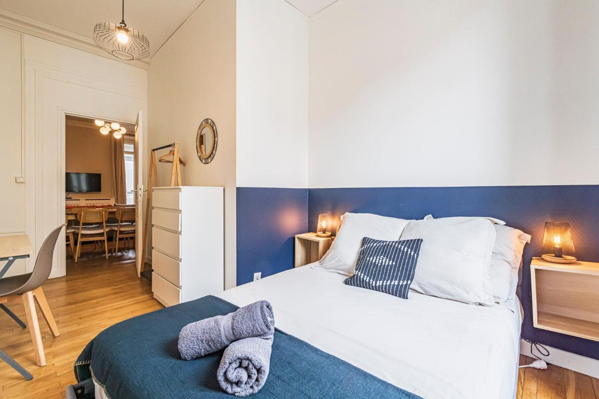L'Haussmannien - Spacieux 4 Chambres - Centre - Gare Reims Zewnętrze zdjęcie