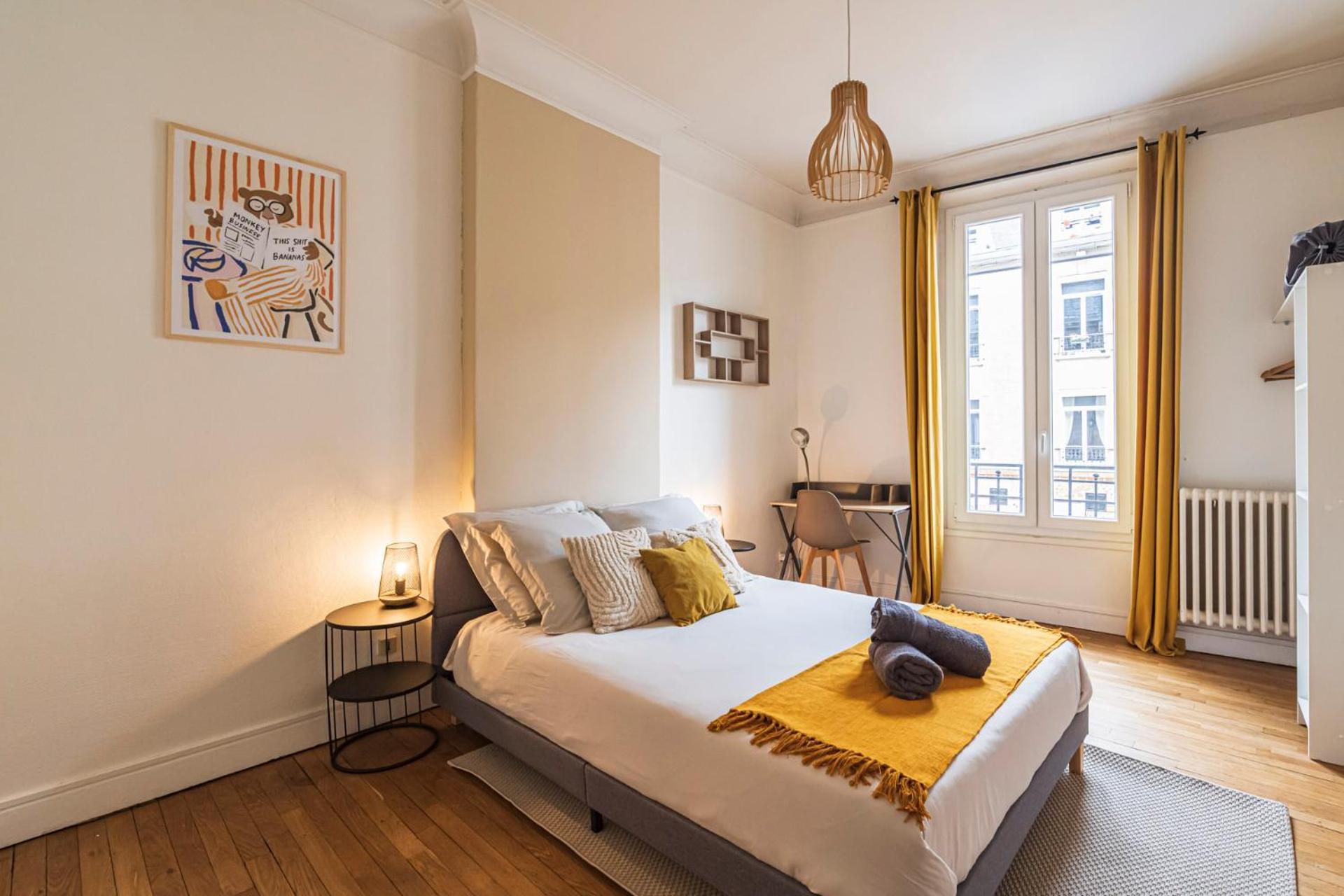 L'Haussmannien - Spacieux 4 Chambres - Centre - Gare Reims Zewnętrze zdjęcie